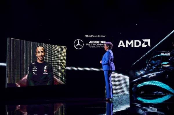 AMD总裁兼首席执行官苏姿丰博士在CES 2021上展示了一个数字化先行的世界
