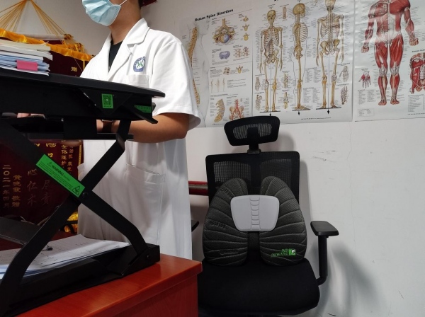 保护那些努力保护我们的人，米乔呵护医师健康