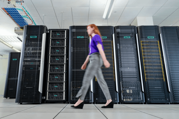 HPE Superdome Flex 280荣获IT168年度最佳创新产品奖